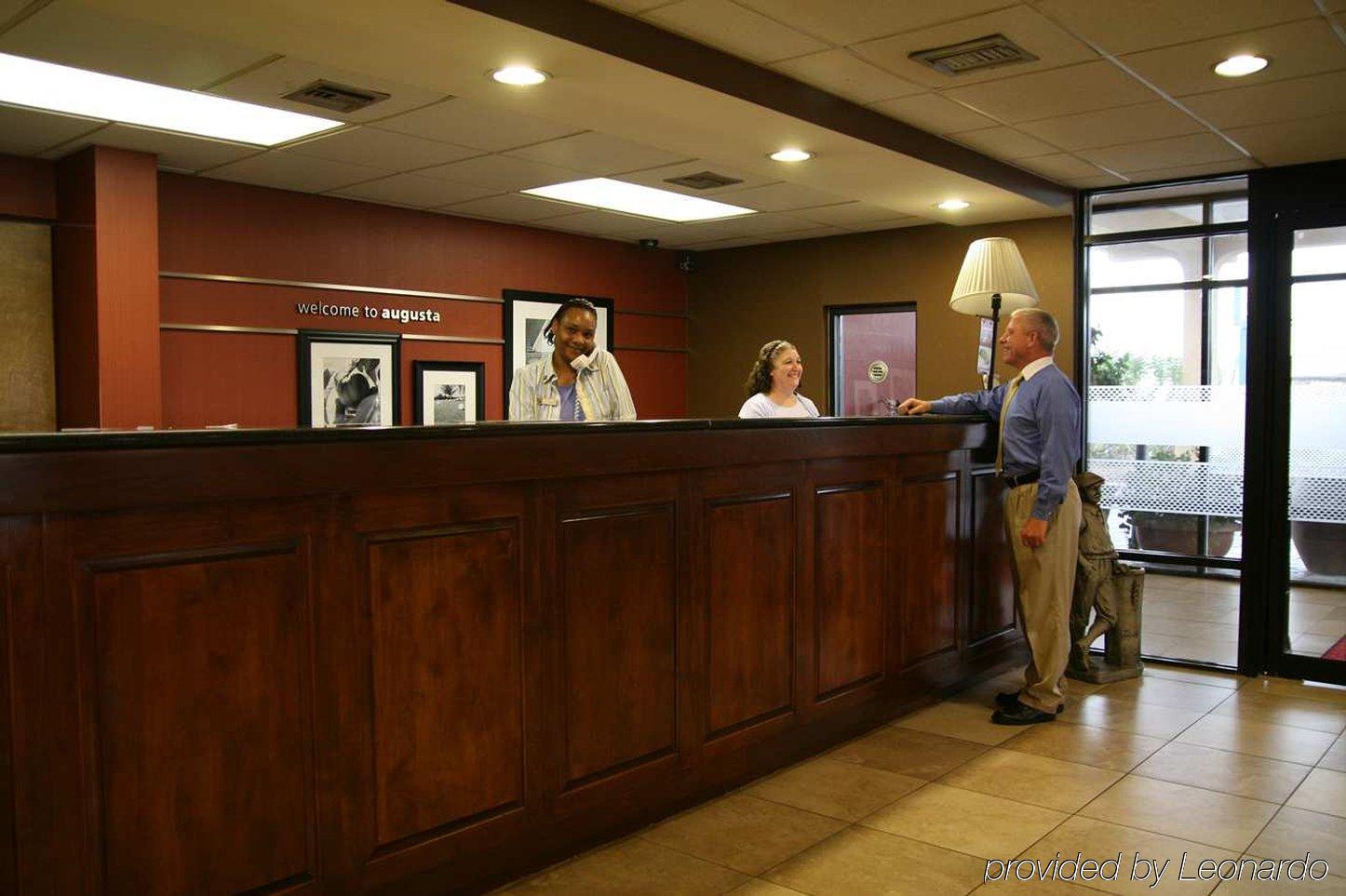 Red Roof Inn Augusta - Washington Road Интерьер фото