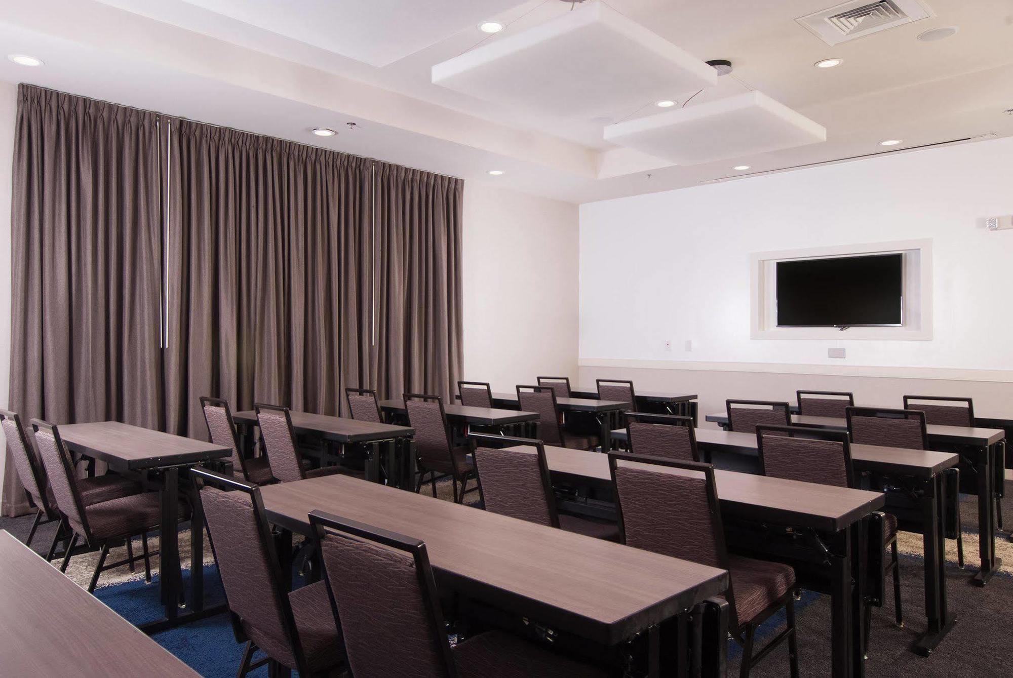 Red Roof Inn Augusta - Washington Road Экстерьер фото